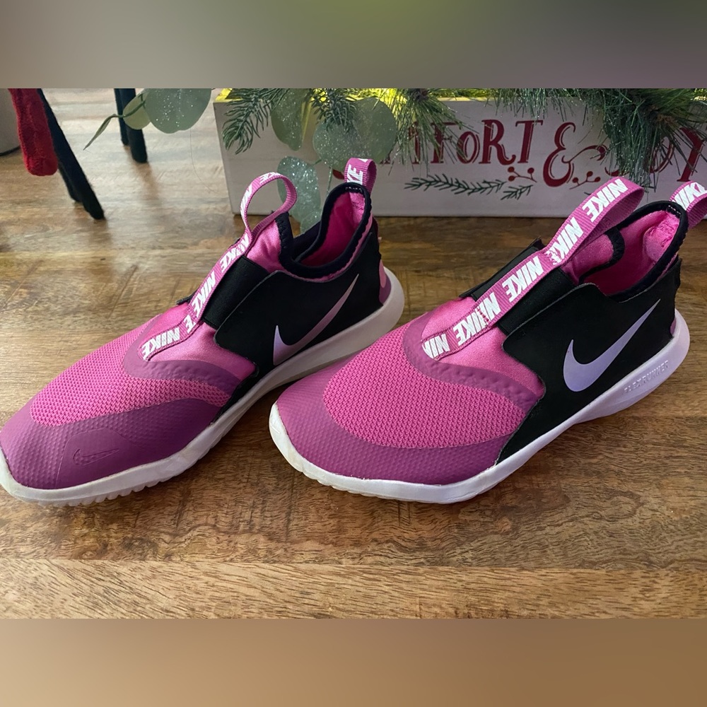 Nike Flex Slip On